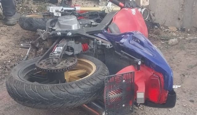 Beyşehir'de Otomobille Motosiklet Çarpıştı