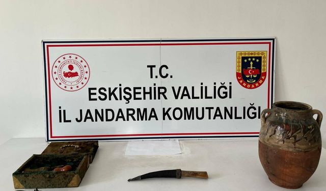 Eskişehir'de 7 obje ele geçirildi