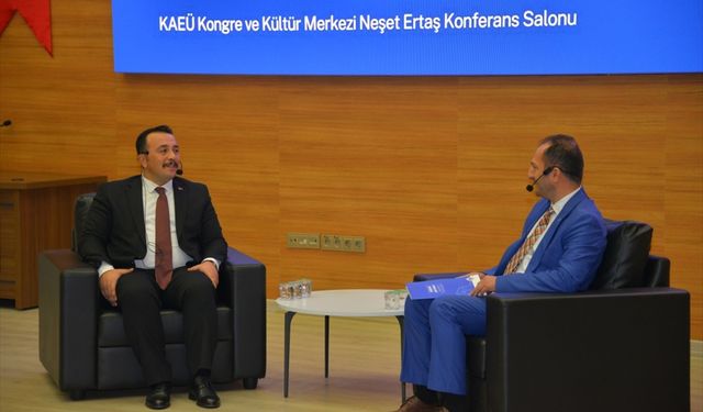 Kırşehir Cumhuriyet Başsavcısı öğrencilerle bir arada