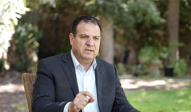 'Kral Çıplak, Dedik'