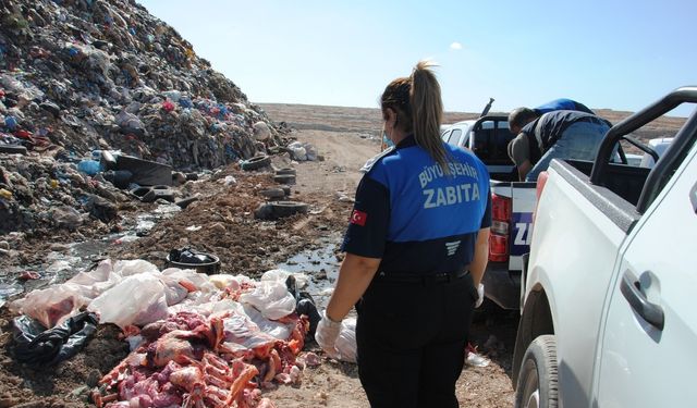 1 ton bozuk et ele geçirildi