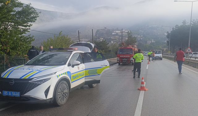 Amasya'da otomobil evin bahçesine uçtu: 4 yaralı
