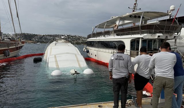 Bodrum'da lüks yat battı