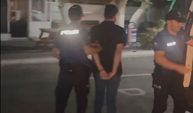 Ehliyet sınavında koya çekmeye çalışan kişiler yakalandı