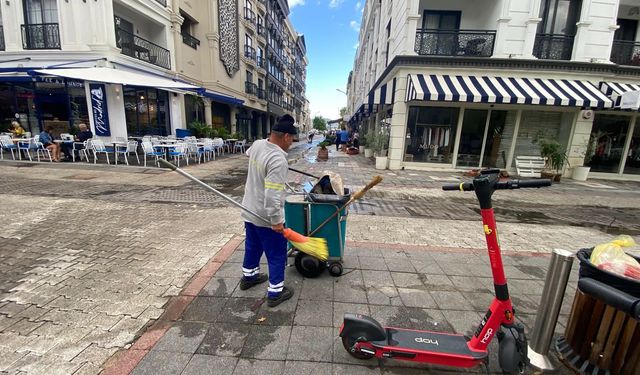 Fethiye'de sağanak sonrası temizlik