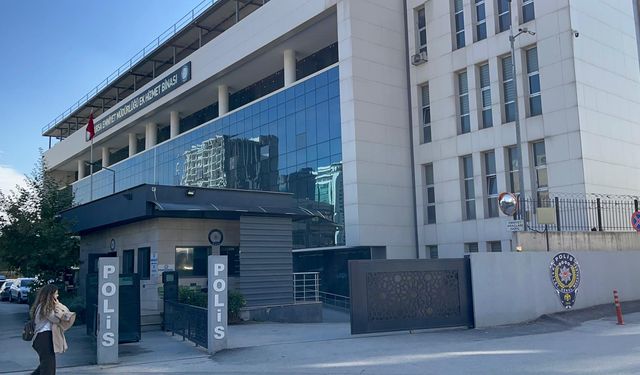 Gözaltındaki Nilüfer Belediye Başkanı Turgay Erdem adliyeye sevk edildi