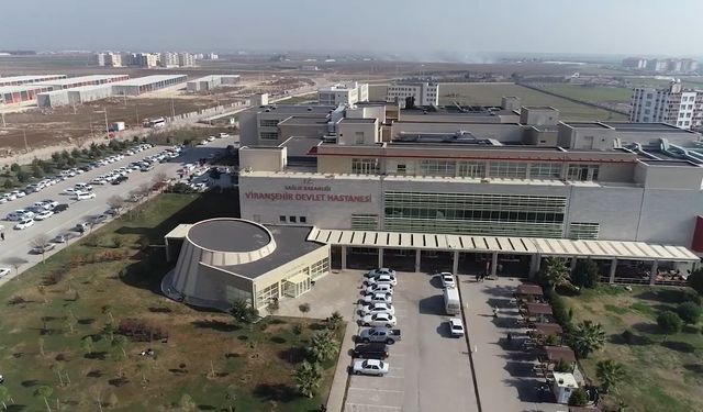 Hastanede Husumetli Aileler Arasında Kavga: 3 Yaralı