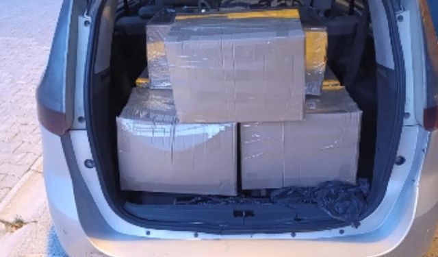 Kamyonetlerde 2 Milyon Liralık Kaçak Tütün Ele Geçirildi