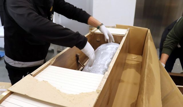 Kapıkule ve İpsala'da uyuşturucu denetimi