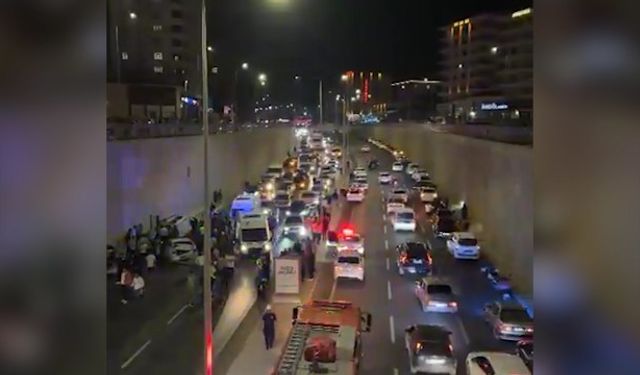 Karaköprü’de zincirleme kaza: 1’i ağır 5 yaralı