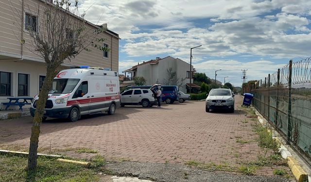 Karasu’da sahilinde ceset bulundu