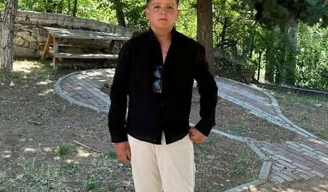 Kazada yaralanan genç 2 gün sonra hayatını kaybetti