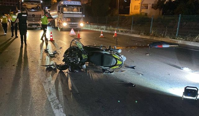 Muğla’da motosiklet, iş makinesine arkadan çarptı: Sürücü öldü