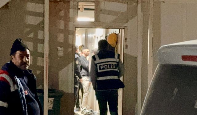 Şantiyede rahatsızlandı, hastaneye kaldırıldı