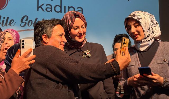 Nilhan Osmanoğlu Sincanlı Kadınlarla Buluştu