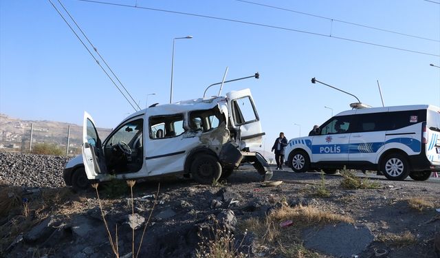 Kayseri'de kaza: 2 yaralı