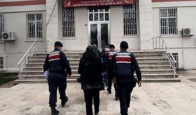 Edirne'de FETÖ firarileri tutuklandı