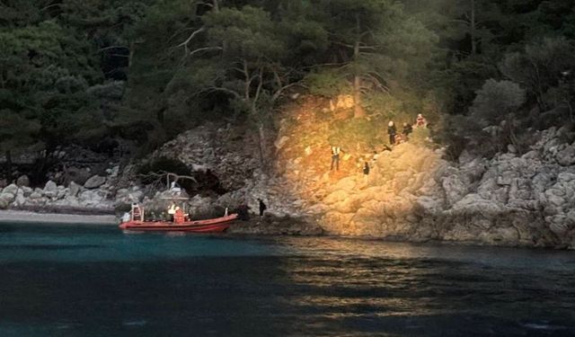 Fethiye'de Kaçak Göçmenler Kurtarıldı