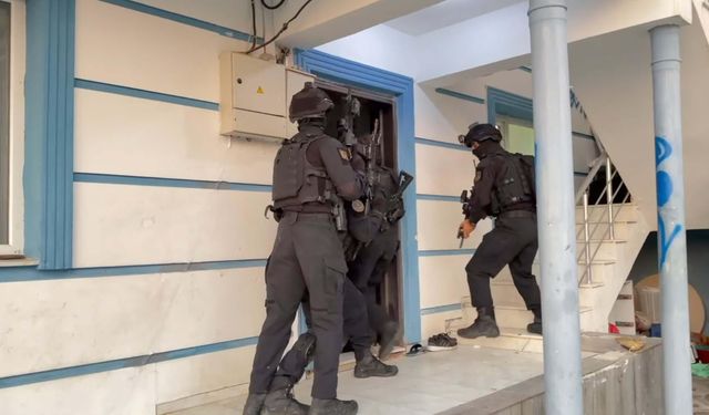 İzmir Merkezli 2 İlde 'Medeler' Suç Örgütüne Operasyon