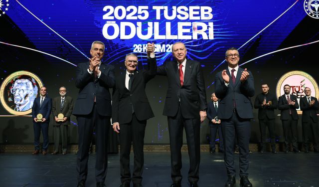 "Küresel ölçekte sağlık hizmeti verebilen bir ülke konumuna ulaştık"