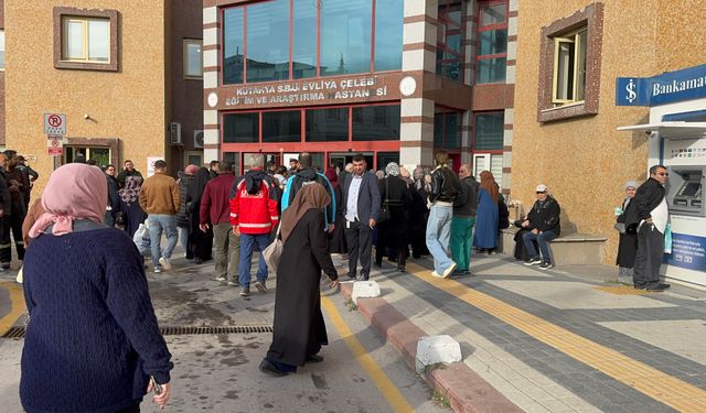 Kütahya'da hastaneyi alevler sardı