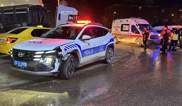 Polsten kaçan kişi polis aracına çaptı
