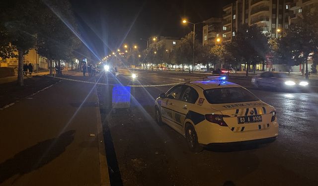 Şanlıurfa'da otomobilin çarptığı yaya hayatını kaybetti