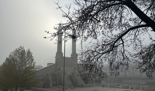 Sivas'ta yoğun sis etkisi