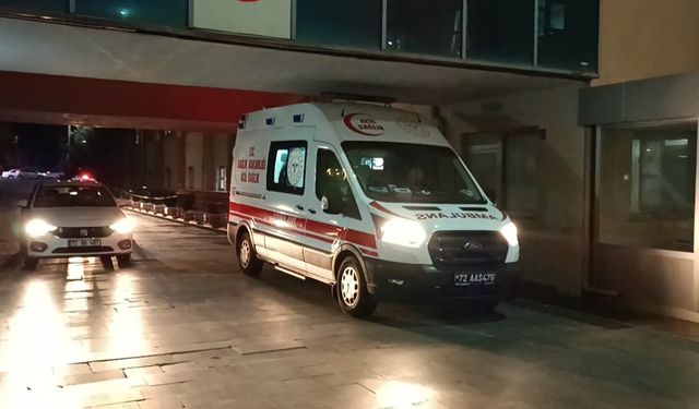 Yolun Karşısına Geçen Yayaya Motosiklet