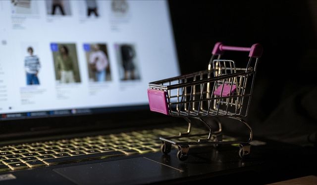 Black Friday (Kara Cuma) 2025 ne zaman?