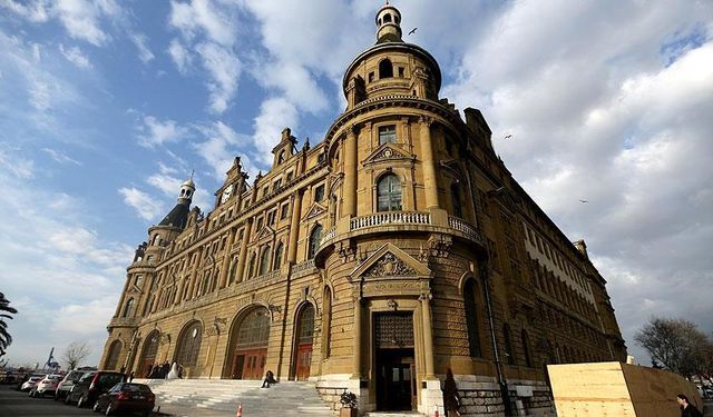 Tarihe Açılan Kapı: Haydarpaşa Garı