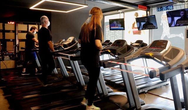 2025’te Evde Formda Kalmanın En Etkili Yolları: Sağlık ve Fitness Trendleri