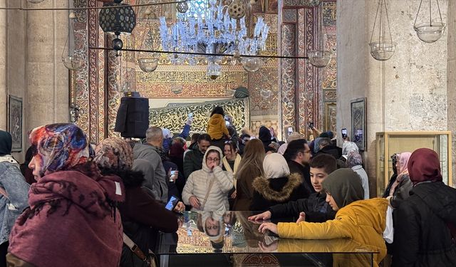 Mevlana Müzesi'ne ziyaretçi akımı
