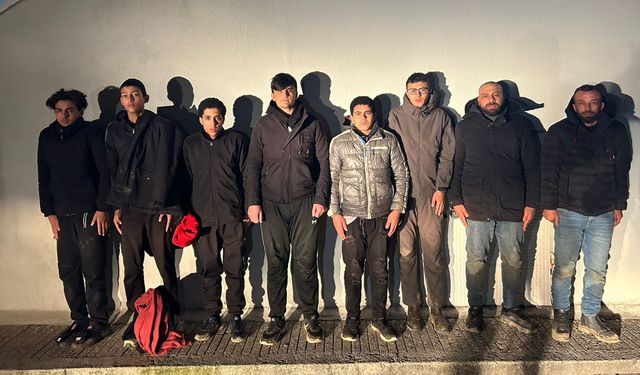32 kaçak göçmen Edirne'de yakalandı