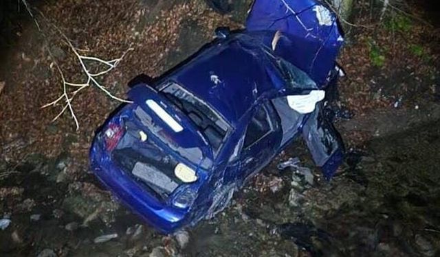 Bursa'da korkutan kaza: Otomobil uçuruma yuvarlandı