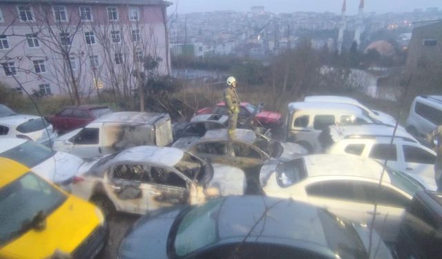 Gaziosmanpaşa'da Otoparkta Korkunç Yangın