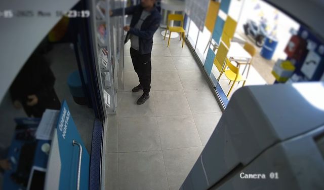 İş yerinden cep telefon çadı