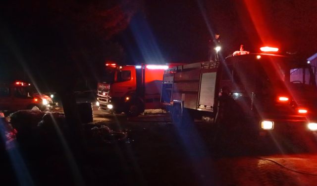 İşçilerin kaldığı barakada yangın