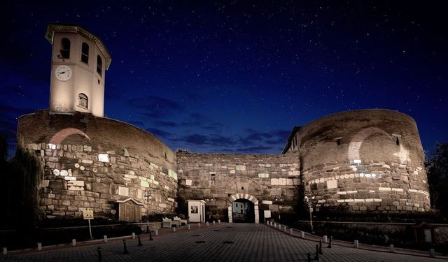 Ankara Kalesi’nde Zaman Yolculuğu: Antikadan Gastronomiye