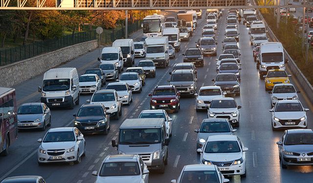 Başkentte bayram dönüşü trafik yoğunluğu