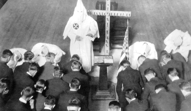 ABD'nin Irkçı Örgütü: Ku Klux Klan