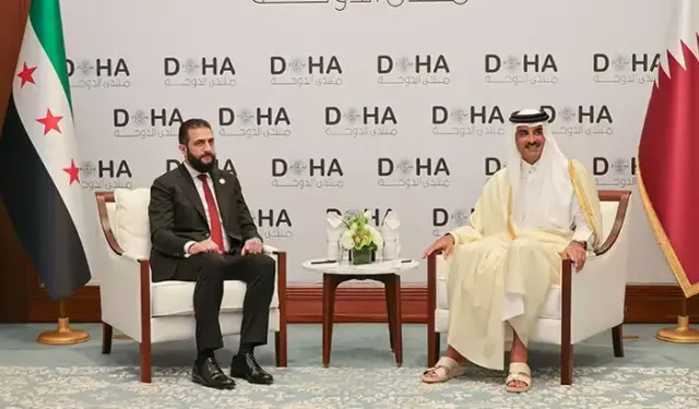 Şara, Katar Emiri Al Sani ile bir araya geldi