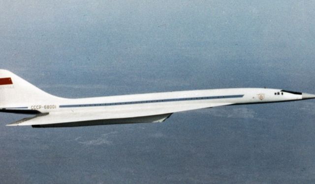 Tarihin İlk Süpersonik Yolcu Uçağı: Tupolev Tu-144