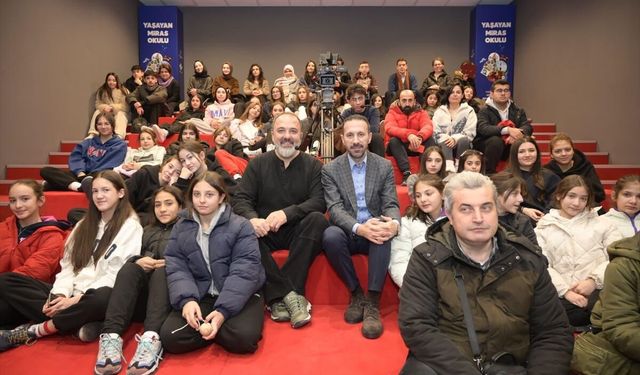 Başkentte 'Yaşayan İnsan Hazineleri Gençlerle Buluşuyor' programı