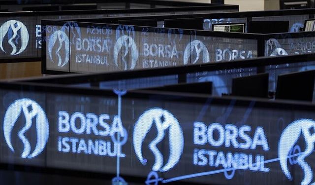 Borsa günü rekor seviyede kapattı