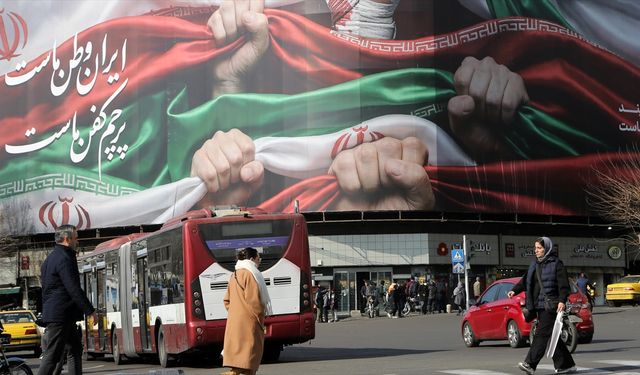 İran'daki protestolarda ölü sayısı 6 bin 563'e yükseldi