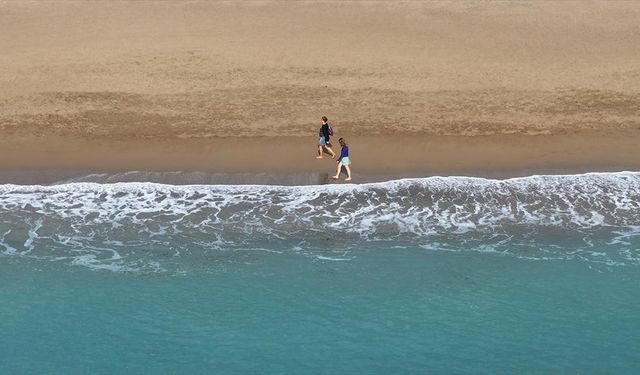 Vize Muafiyeti Antalya'ya Daha Fazla Çinli Turist Getirebilir
