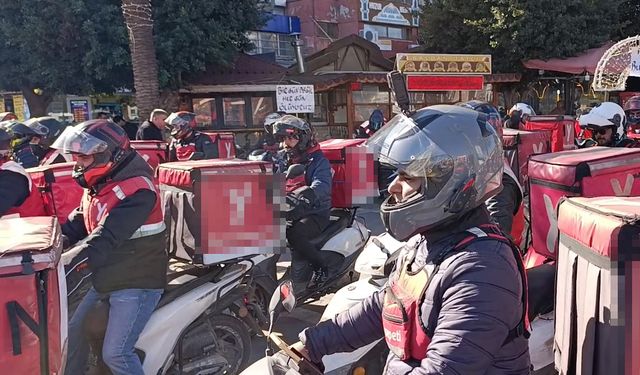 Adana'da kuryeler kontak kapattı