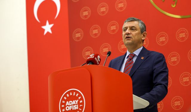 "AK Parti kaynağı vatandaşla değil yandaşla bölüşmektedir"