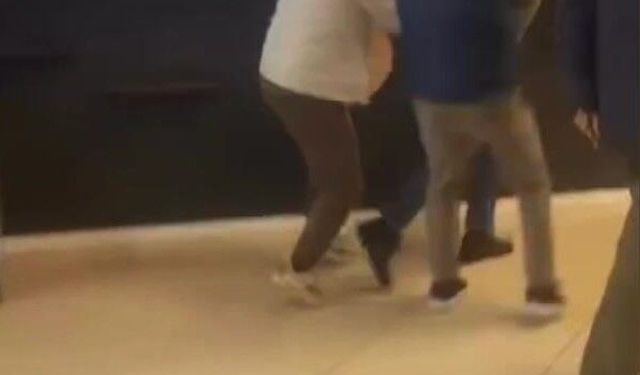 Beylikdüzü'nde alışveriş merkezinde kavga